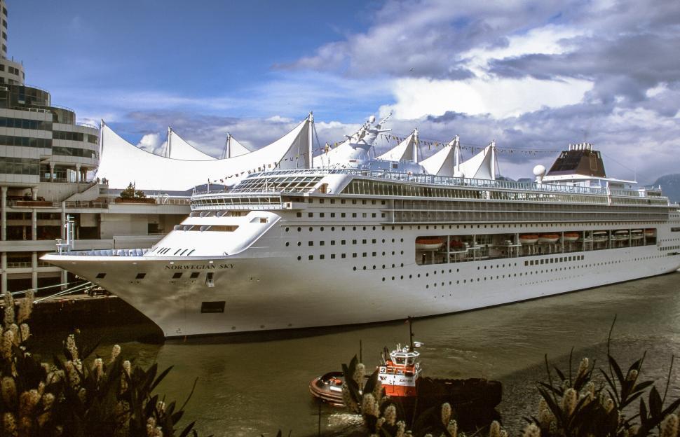 CRUISE